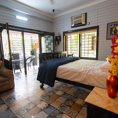 J'S Nest Hotel Kalkutta Kültér fotó