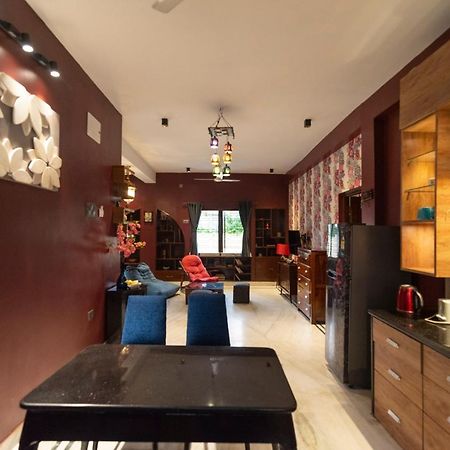 J'S Nest Hotel Kalkutta Kültér fotó