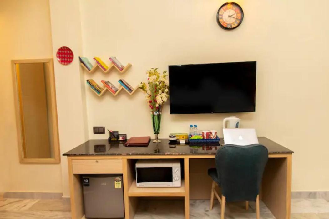 J'S Nest Hotel Kalkutta Kültér fotó