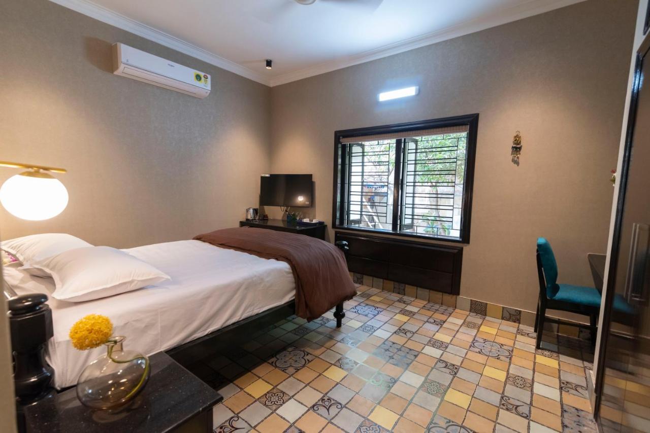 J'S Nest Hotel Kalkutta Kültér fotó