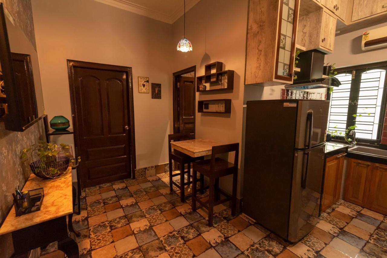 J'S Nest Hotel Kalkutta Kültér fotó